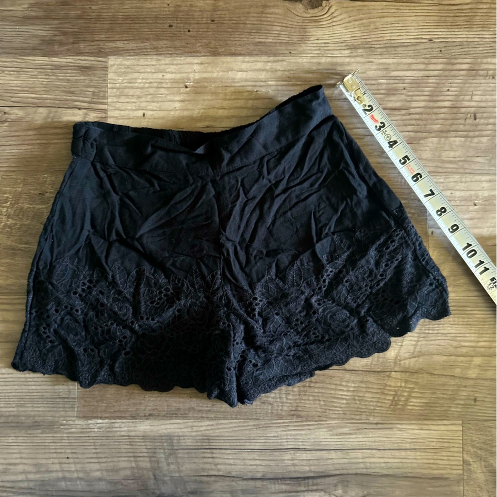 Black Lace Hem Women’s Shorts